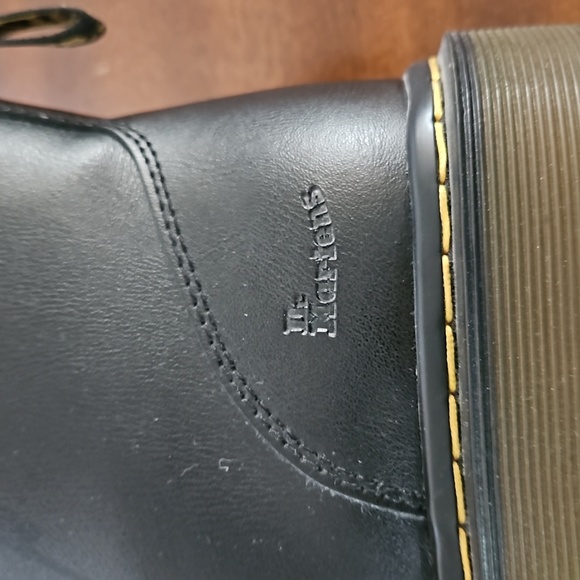 Boots - Picture 6 of 6